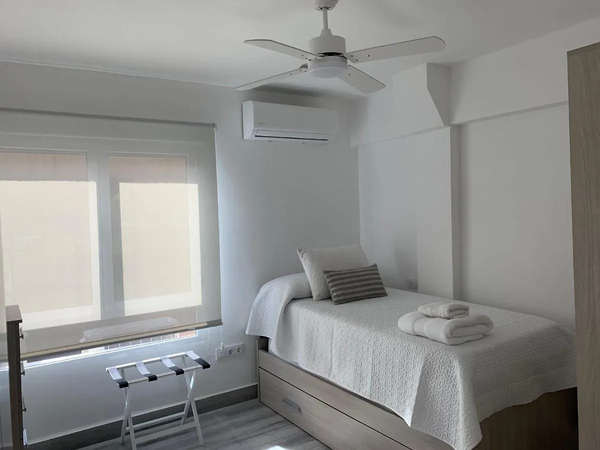 Apartment Almansa Shoping & Balcony 3 Bedrooms City Center